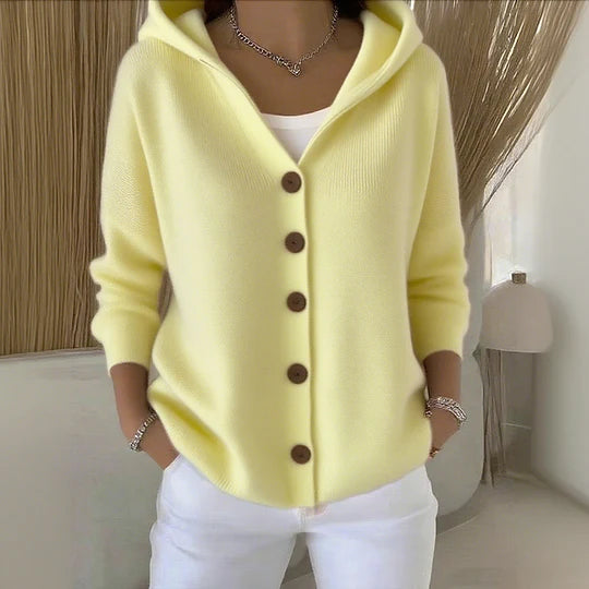 Isabelle - Knitted button cardigan