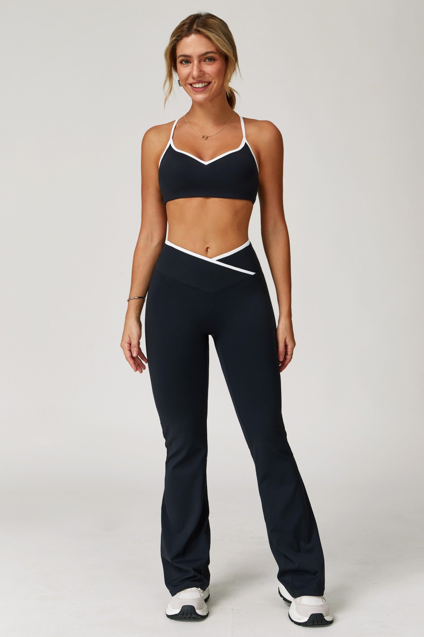 Sophie - Angel Flare Leggings